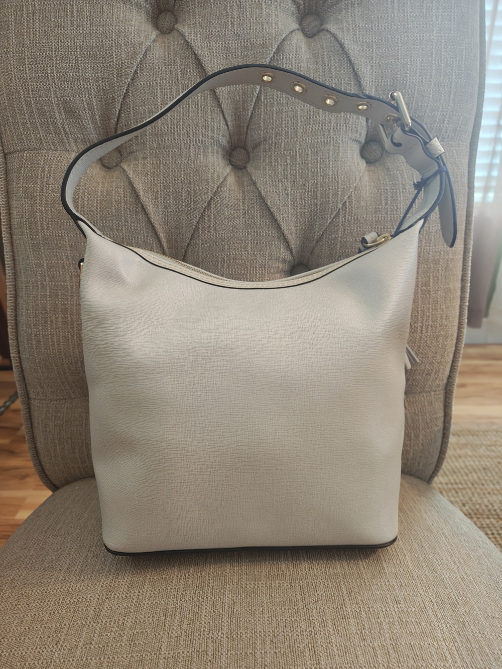 Dooney & Bourke Saffiano Leather Paige Crossbody Bag In Ecru - Picture 2 of 9
